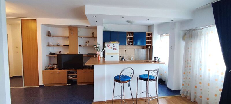 Nerva Traian, Octavian Goga